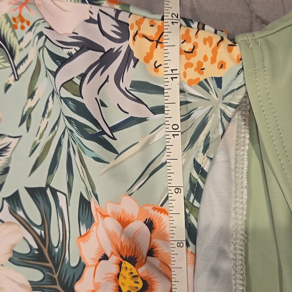 Ladies 1 Piece Swimsuit - Picture 7 of 7